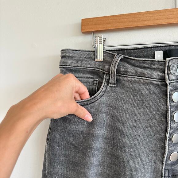 Kut from the Kloth High Rise Button Fly Mom Jeans Gray 12 - Picture 5 of 11